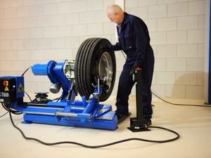 Honda engine compressor - Image 4