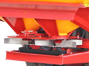 New Teagle Fertiliser Spreaders - Image 4