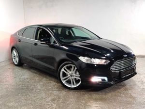 Ford Mondeo Hatchback, Diesel, 2017, Black
