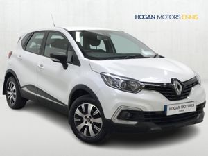 Renault Captur Hatchback, Petrol, 2019, White
