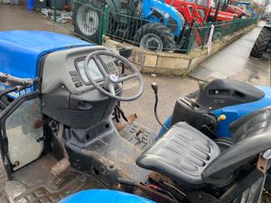 2004 New Holland TN60D - Image 2