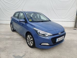 Hyundai i20 Hatchback, Petrol, 2018, Blue