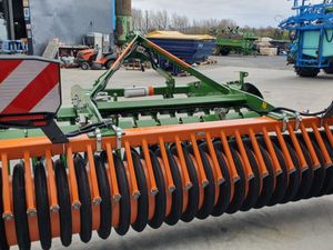 New Amazone Model 3003 Disc Harrow with Wedge Rol - Image 3
