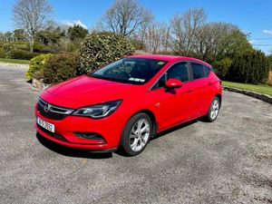 Opel Astra Hatchback, Diesel, 2016, Red