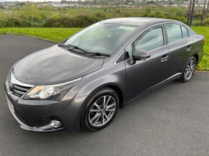 Toyota Avensis Saloon, Diesel, 2013, Grey