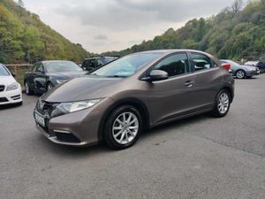 Honda Civic Hatchback, Petrol, 2013, Beige