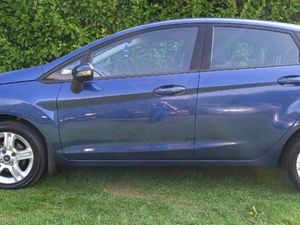 Ford Fiesta Hatchback, Petrol, 2010, Blue
