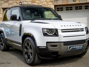 LAND ROVER Defender Estate, Petrol, 2022, White