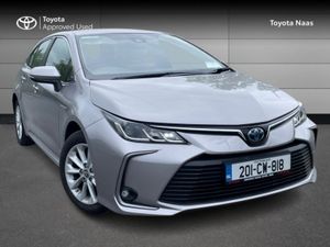 Toyota Corolla Saloon, Hybrid, 2020, null