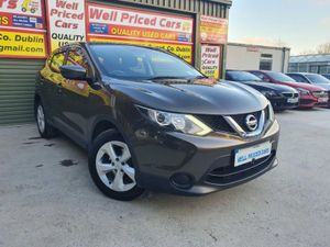 Nissan Qashqai MPV, Diesel, 2015, Brown