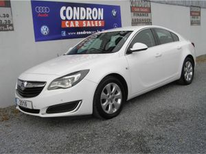 Opel Insignia Hatchback, Diesel, 2016, White