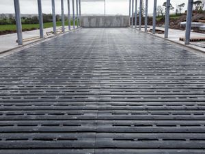 SDR Smooth Rubber Slat Mats - Image 3