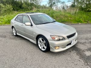 Toyota Other Saloon, Petrol, 2000, Silver