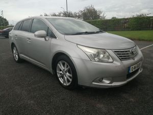 Toyota Avensis Estate, Diesel, 2010, Silver