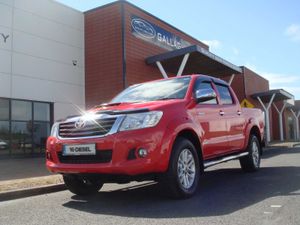 Toyota Hilux Pick Up, Diesel, 2016, Red