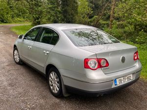 Volkswagen Passat Saloon, Diesel, 2008, Silver