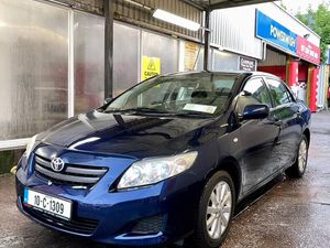 Toyota Corolla Saloon, Petrol, 2010, Blue