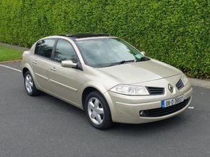 Renault Megane Saloon, Petrol, 2008, Gold