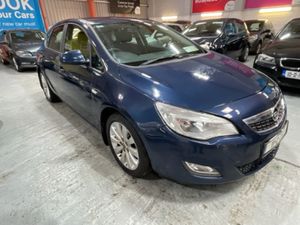 Opel Astra Hatchback, Diesel, 2011, Blue
