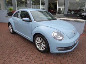 Volkswagen Beetle Hatchback, Petrol, 2013, Blue