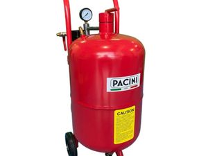 PACINI 10 Gallon Sandblasting Pots - Image 4