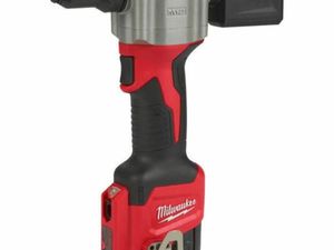 Milwaukee Battery Multi-pack 3pce Offer - Image 4