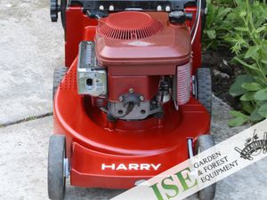 Harry petrol online lawnmower