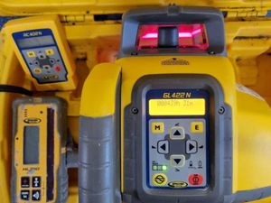 USED LASER LEVELS & PIPE LASERS - Image 2