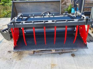 Bucket grabs -Tractor/Telehandler - Image 3