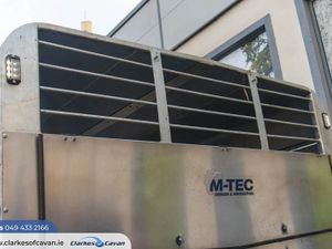 Mtec 12ft x 6ft Livestock Trailer - Image 4