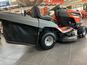 Husqvarna TC242t Tractor Lawnmower - Image 2