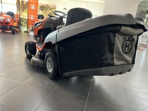 Husqvarna TC242t Tractor Lawnmower - Image 4
