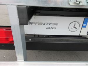 Mercedes-Benz Sprinter Sprinter 14 Foot Body - Image 3