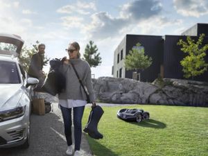 New Husqvarna Automower 435X AWD - Image 3
