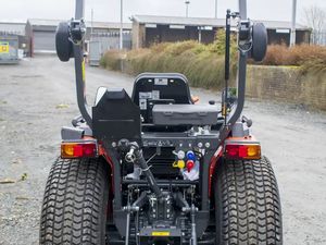 New Kubota LX-401 ROPS - Image 4