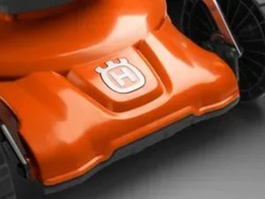 New Husqvarna LC 151S Self Propelled Lawnmower - Image 2