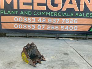 18" DIGGING BUCKET......35mm PINS.....64/18 - Image 3