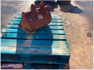 18" MINI DIGGER BUCKET.......30mm PINS....443/18 - Image 4