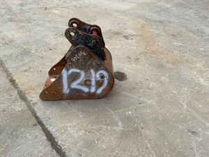 12" KEEN DIGGING BUCKET.....30mm PINS....1219/12 - Image 2