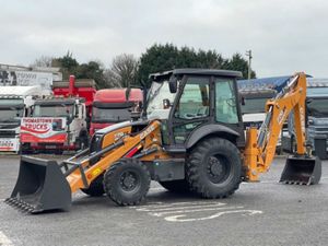 NEW  UNUSED CASE 770EX MAGNUM PRO 4WD BACKHOE - Image 3