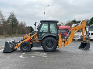 NEW  UNUSED CASE 770EX MAGNUM PRO 4WD BACKHOE - Image 4