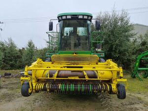 John Deere 7400 2003 - Image 4