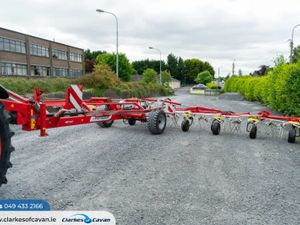Pottinger Ten Rotor Tedder - Image 2