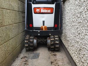 Bobcat E10 Micro Digger | 710mm wide - Image 3