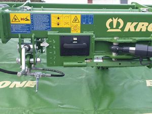 Krone EasyCut TS320CV (In Stock) - Image 4