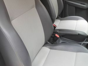 VW Caddy 2014 (142) 1.6 Tdi - Image 2
