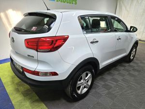 SALE! 2015 KIA Sportage LX 1.7 CRDI - Image 3