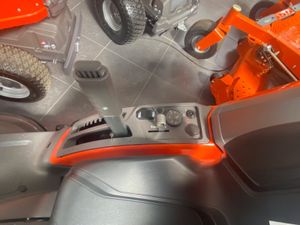 New Husqvarna RC318 Rider Collector - Image 3