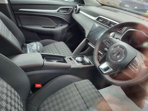 MG ZS EV / 2025/Fully Electric/ Taxi Spec !!! - Image 4