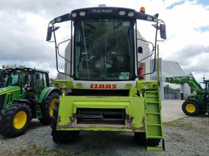 Claas 430 Tucano 2013 - Image 2